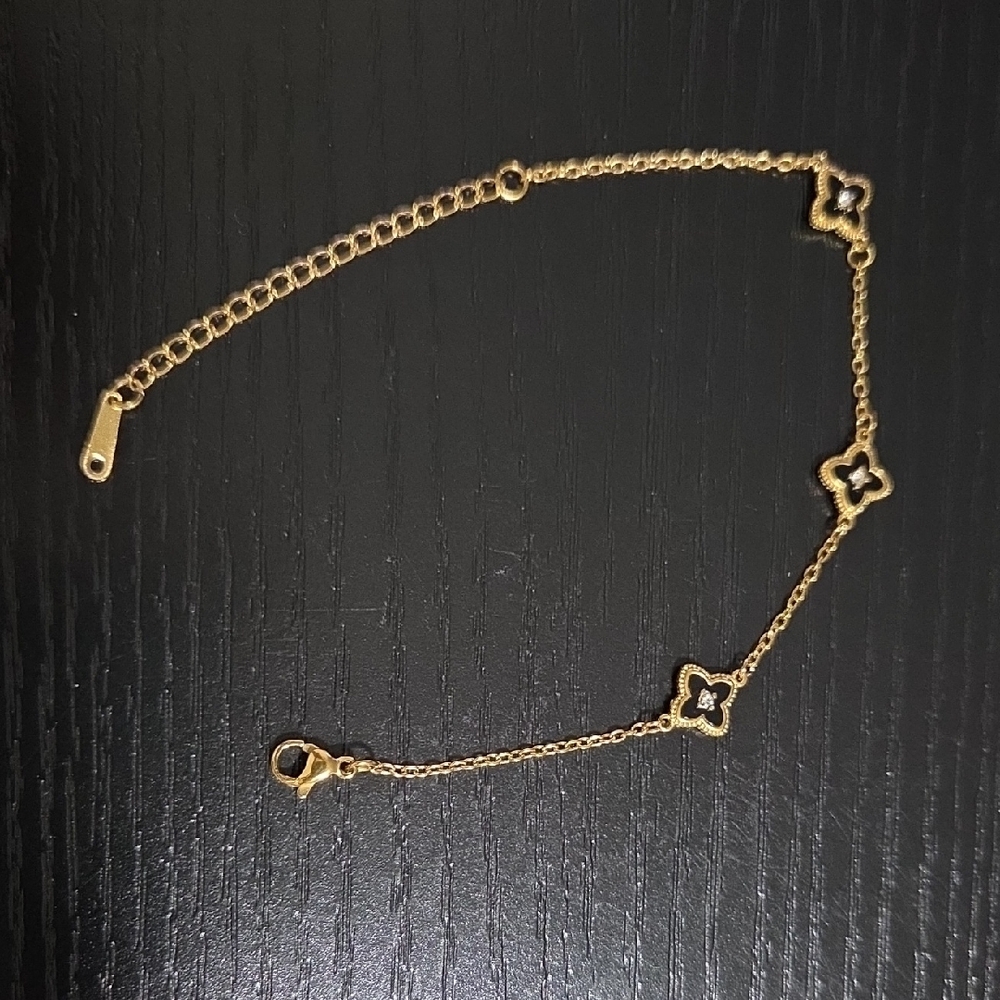 18K Gold Plated Black Flower Charm Bracelet